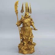 <b>服装店如何摆放关公像才能招财聚宝?</b>