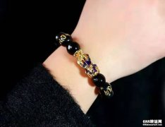 貔貅戴左手还是右手含图片