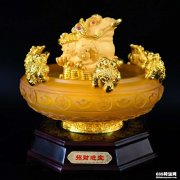 招财金蟾的寓意与摆放注意事项!