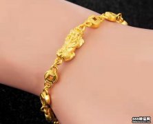 黄金貔貅手链的佩戴方法及作用（含图片）