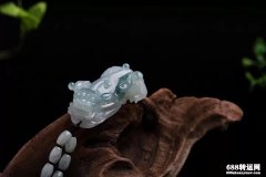 福泰轩解读​翡翠貔貅种水的分类